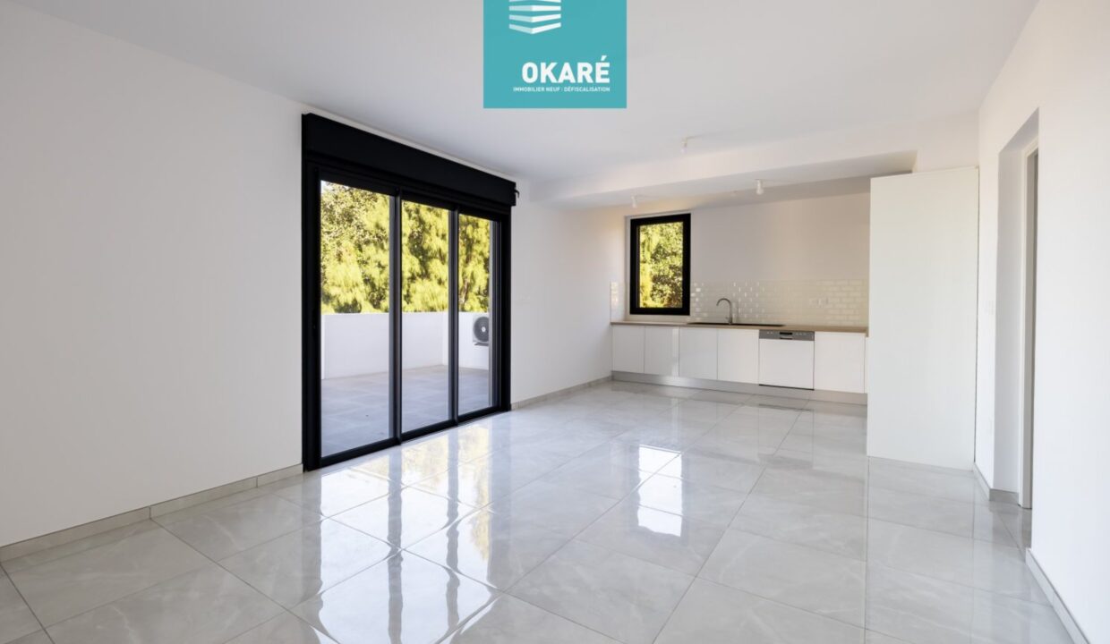 10216-Re-CC-81sidence-29