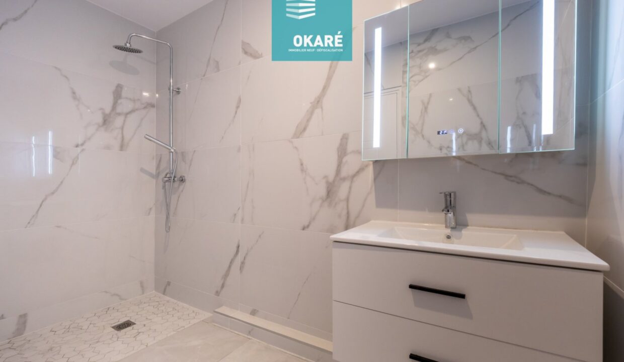 10216-Re-CC-81sidence-33